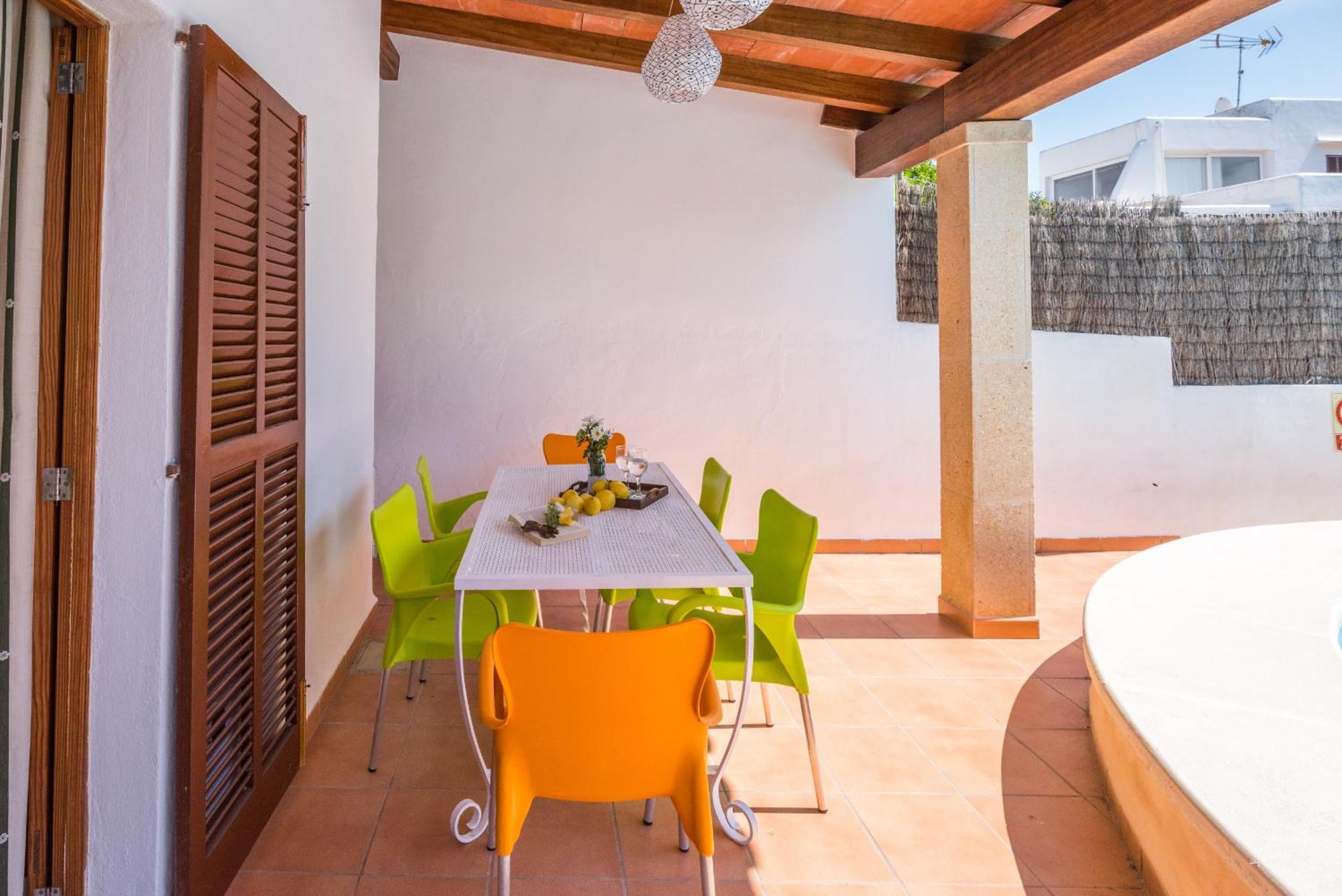 Cubells Ferienhaus *